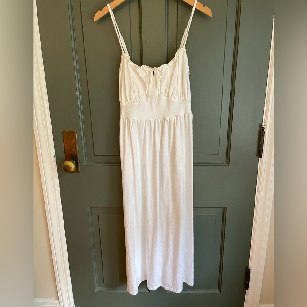 Old Navy White dress with Adjustable Straps